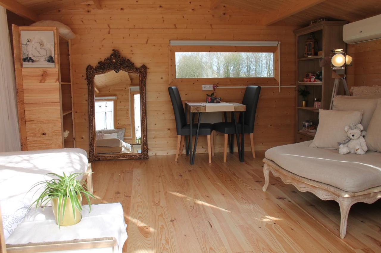 Chambre Studio Photo Chalet Sdb Partagee A Proximite Chavagne Kültér fotó